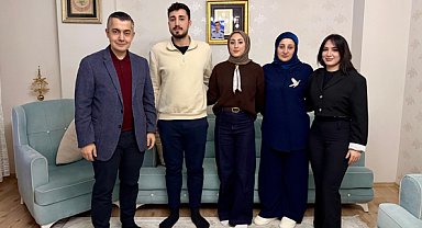 Başkan Vekili Aksoy ilk iftarını şehit ailesiyle açtı