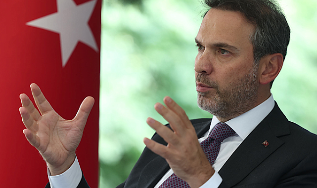 Bayraktar: 2 bin megawat gücünde güneş enerjisi santrallerini Türkiye’ye kazandıracağız