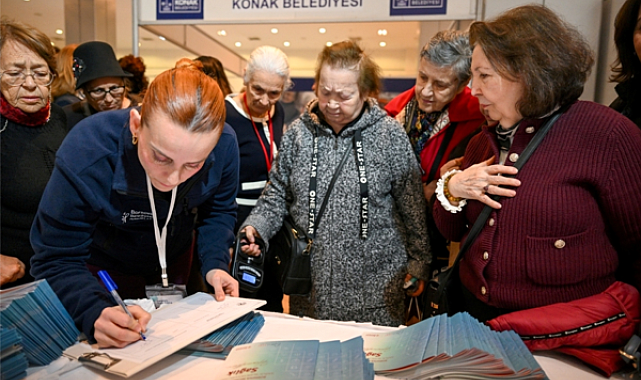 Bornova Belediyesi, Yaşlı Bakım ve Sağlıklı Yaş Alma Fuarı’nda