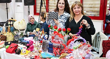 Buca’da Sevgililer Günü için Hediyelik Eşya Pazarı kuruldu