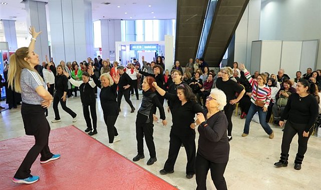 Buca'da yaşlı dostu hizmetleri tanıtıldı
