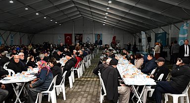 Büyükşehir, iftar çadırı kurdu