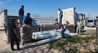 Büyükşehirden üreticiye sera naylonu desteği 