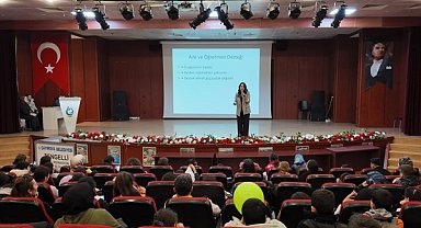 Çayırova’da Akran Zorbalığı ve Sınav Kaygısı Semineri düzenlendi