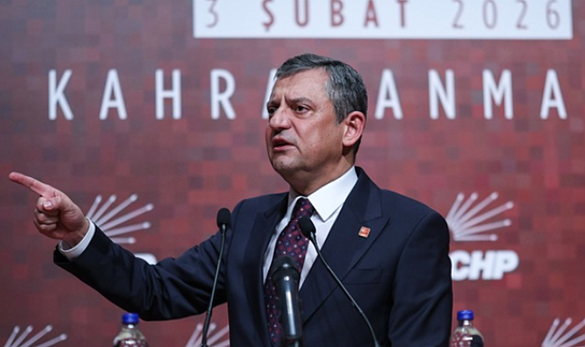 CHP Genel Başkanı Özel, Adıyaman’da deprem şehitlerini andı