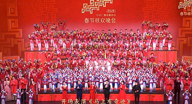 Çin’de At Yılı’na girildi