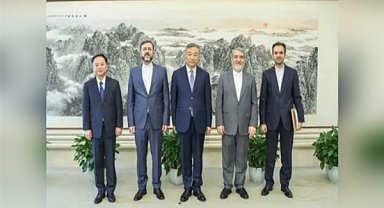 Çin Dışişleri Bakan Yardımcısı Miao Deyu, İranlı mevkidaşıyla görüştü