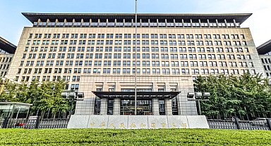 Çin, Kanada menşeli bazı ürünlerde ek gümrük vergisini askıya aldı