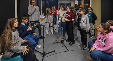 Çocuk Meclisi üyeleri Stüdyo Kültürpark’ta kayıt yaptı