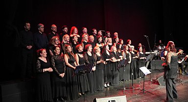 Çorlu'da Barış Manço ve Cem Karaca'yı anma konseri düzenlendi