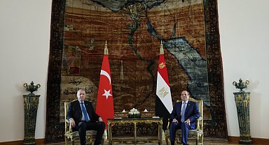 Cumhurbaşkanı Erdoğan, Mısır Cumhurbaşkanı es-Sisi ile görüştü