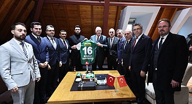 Dervişoğlu, Bursaspor Kulübü’nü ziyaret etti