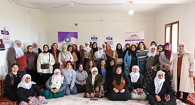 Diyarbakır Hazro’da kadın buluşması düzenlendi