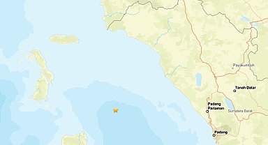 Endonezya’da deprem