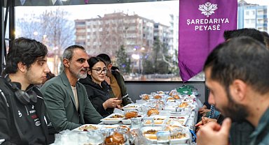 Eş Başkanlar Sincar ve Dündar, vatandaşlarla orucunu açtı