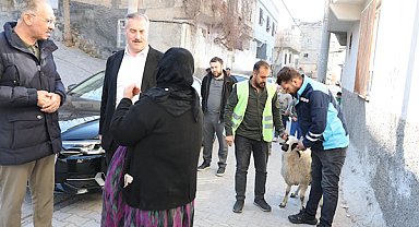 Eyyübiye'de Ramazan’da ihtiyaç sahiplerini ziyaret ediliyor