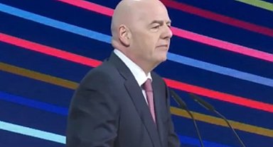 FIFA Başkanı: Rusya'nın uluslararası futbola geri dönmesine izin verilmeli