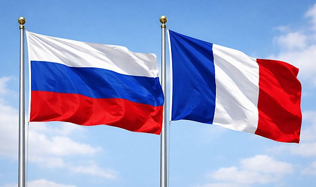 Fransa ve Rusya Büyükelçilikleri arasında diplomatik açıklamalar