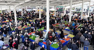 Isparta Gülistan Mahallesi Kapalı Pazar Alanı hizmete açıldı
