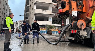 İzmir’de en yüksek rüzgar hızına ulaşıldı