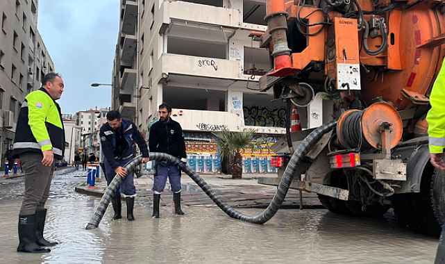 İzmir’de en yüksek rüzgar hızına ulaşıldı