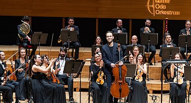 İzmir Oda Orkestrası Ahmed Adnan Saygun’da sahne aldı