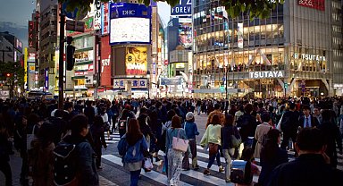 Japonya'nın Nikkei 225 Endeksi tarihinde ilk kez 58.000'e yükseldi