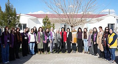 Kayapınar’da kadın buluşması ve sağlık taraması etkinliği düzenlendi