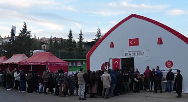 Keçiören'de binlerce vatandaş iftar sofrasında buluşuyor