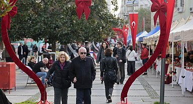 Konak'ta Sevgililer Günü El Emeği Kermesi başladı