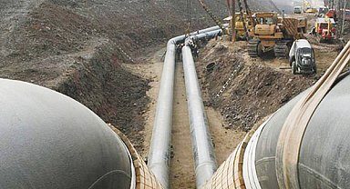  Macaristan, Kiev'e verilecek 90 milyar avroluk AB kredisini engellemekle tehdit ediyor