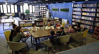 Mamak’ta kitaplar konuşuluyor