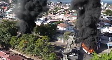 Meksika'da uyuşturucu karteli liderinin öldürmesinin ardından şiddet olayları patlak verdi