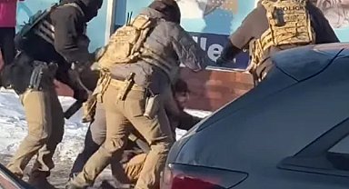  Minneapolis'te Alex Pretti'yi vuran İki federal ajanın kimliği belirlendi