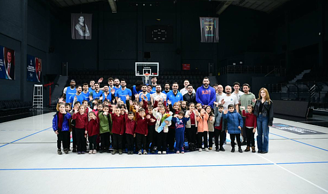 Öğrenciler, Çayırova Belediyesi Basketbol Takımıyla buluştu