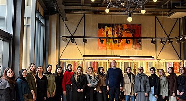 Öğrenciler, sertifika programı kapsamında İpeker Tekstil’i ziyaret etti