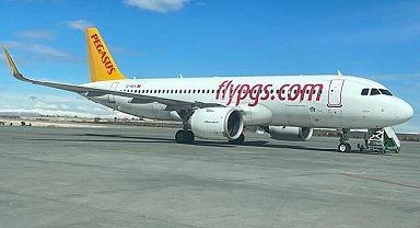 Olumsuz hava Nnedeniyle uçaklar çevre illere yönlendirildi