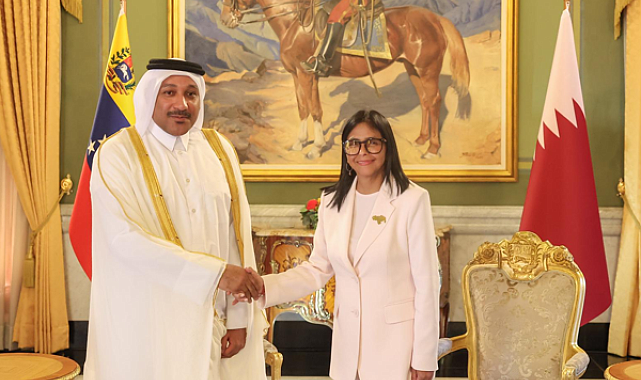 Rodriguez, Katar Büyükelçisi Al Khulaifi'nin güven mektubunu aldı