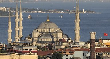 Ruslar baharda Türkiye'ye akın edecek; İstanbul en popüler destinasyon