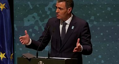 Sánchez'in Sosyalist Partisi İspanya'daki bölgesel seçimlerde ağır kayıp yaşadı