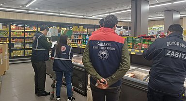 Sakarya'da marketlere yönelik fiyat denetimleri gerçekleştiriliyor