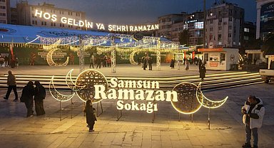 Samsun’da Ramazan Sokağı Cumhuriyet Meydanı’nda başladı