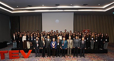 TEV, Üstün Başarı Bursu ile gençleri desteklemeye devam ediyor