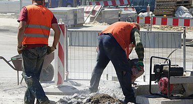 TÜİK-Ücretli çalışan sayısı yıllık yüzde 1,2 arttı