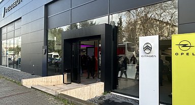 Üç markayı tek çatı altında birleştiren Novamer Otomotiv faaliyete başladı