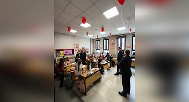 Vali Aktaş’tan İzmit 23 Nisan İlkokulu’na ziyaret