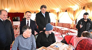 Vali Aktaş’tan Kartepe Belediyesi Otağ Çadırı’na ziyaret