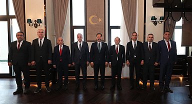 Vali Masatlı, İl Defterdarı Çelik ve vergi dairesi müdürlerini kabul etti