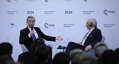 Wang Yi: Japonya’daki tehlikeli eğilimlere karşı dikkatli olunmalı