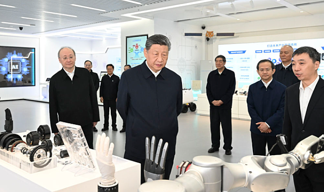 Xi: Bilim ve teknoloji alanında kendi kendine yeterlilik hayati önem taşıyor